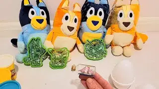 Bluey i Bingo podróżują w czasie i spotykają dinozaura. Angielski i dino jaja. Bajka dla dzieci. Edu