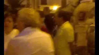 Grillo a Bari-20090521-Video01-In Attesa