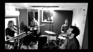 Black Casino and the Ghost - When you're looking away  (Live from the studio)