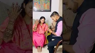 पहचानिए ￼कौन है ये celebrity #bridalmehndi #mehndidesign #mehndi #mehandi #rajmehandidesigner #1k