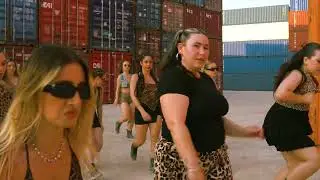 Shake it to the max | GULLY SIRENS