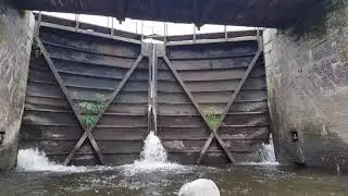Ворота на реке!)
