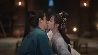 The drunk young master pulled Cinderella into his arms and kissed her hard