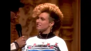 Amateur Night at the Apollo: Rita Lane Party´s Live FIRST EVER WHITE FEMALE MC TO MAKE SOME NOISE?