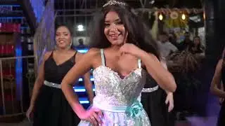 Dança com as amigas Maria Eduarda