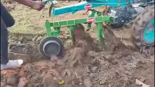 Walking tractor with disc plough ! Made in China, hot selling in Africa! +8613838034729