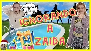 IGNORANDO a ZAIDA😏🙊 TIRA nuestros REGALOS de REYES a la PISCINA😱👿