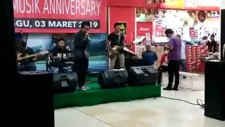 #terbangbersamaku #kangenband #cover sweetangan.band terbang bersamaku