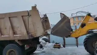 Отрезаем кузов HOWO