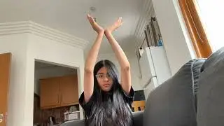 HOW TO DO THE HELICOPTER HANDS 🥰