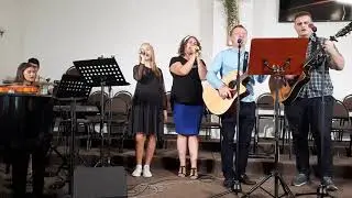 Я вновь бегу к Тебе Иисус