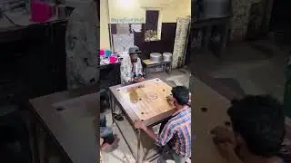 Carrom king 👑 mera ek shot miss ho Gaya bhai ne game ovar kar diya nice shot 🔥#youtuber #youtube