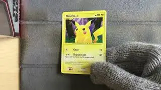 Pikachu 112/111 secret rare - Pokemon Rising Rivals