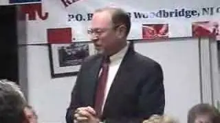 Murray Sabrin speaks to Woodbridge Republicans