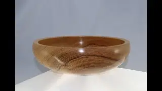 Woodturning #42  -  Bowl turned from Elm