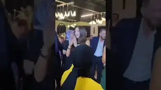 Кто же это девушка танцует ! ?