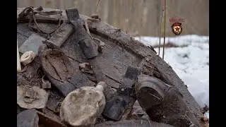 Excavation of the WWII dugout in severe frost