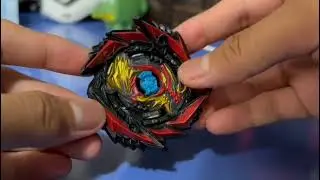 Beyblade Burst Surge Review : Demise Devolos Speed Storm Beys