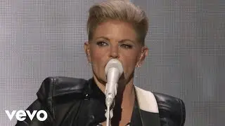 The Chicks - Landslide (Live from MMXVI Tour)