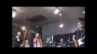 恋のムーンライトダンス・Burninng Love・Cat's Eyes/ATTIC　リハ