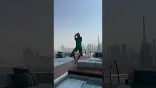 Just relaxing 😎 #ildaryoung #dancer #contemporary #ballet #dance #vacation #dubai