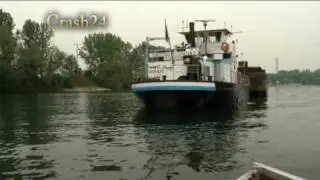 Katastrophenübung im Altrhein bei Altrip am 08.05.10