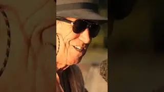 🤩This is a unique mashup of #TheRollingStones' and #BobMarley's hits!! 🤩
