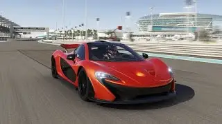 The McLaren P1 - V8 900HP