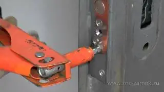Замена замка в металлической двери
