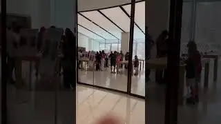 APPLE store Dubai Mall UAE           