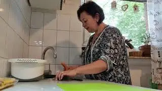 Мигрень мне не изменяет/ нарубила пеньков.