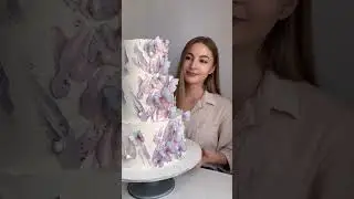 Светящийся свадебный торт🙀🦋 Как тебе результат? 