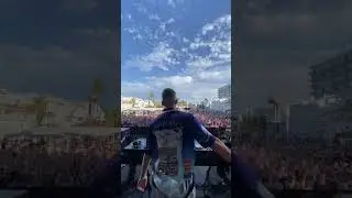Watch the magic happen 💥Who spots themself in the crowd?? #shorts