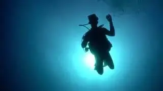Luz Agua - 4K Sony a6300 Underwater