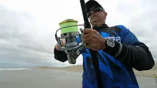 Flite Surf Spinning Reel from Okuma