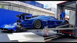 Maserati MC12 Corsa unloading during 24 Hrs at Spa.