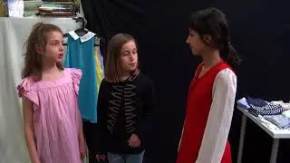 Lili veut choisir ses habits