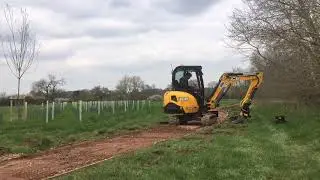 JCB 8026 with Engcon Tiltrotator Grading Path with BMC Grading Beam