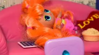 БИТВА МАМ ! КТО ЛУЧШЕ ? LOL OMG Куклы Лол Сюрприз Мультик