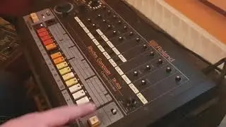 Roland TR 808