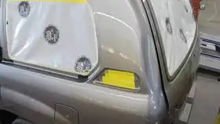 Time-lapse of a dent repair on a Landcruiser