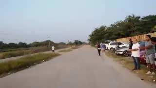 Audi RS3 "avispón" vs BMW X6 M  "pantera negra"