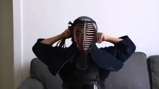 How to Wear Your Kendo Men: The Finer Points