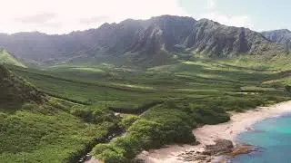 Потрясающая панорама дикого побережья