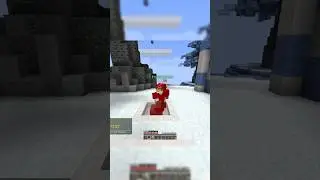 ДЕВУШКА ИГРАЕТ В МАЙНКРАФТ #shorts #minecraft