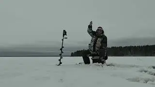 СЯМОЗЕРО / ЗИМНЯЯ РЫБАЛКА НА ОКУНЯ
