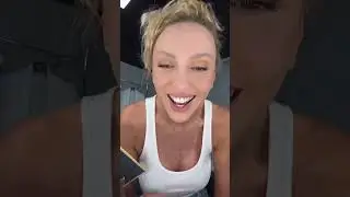 Оля Полякова