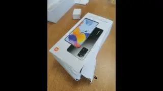 Unpacking Redmi Note 11 Pro 5G