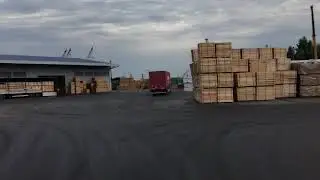 Йети остановило работу в порту в Риге, Латвия