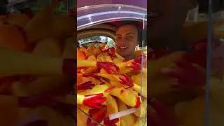 10,000 RUBBER CHICKENS